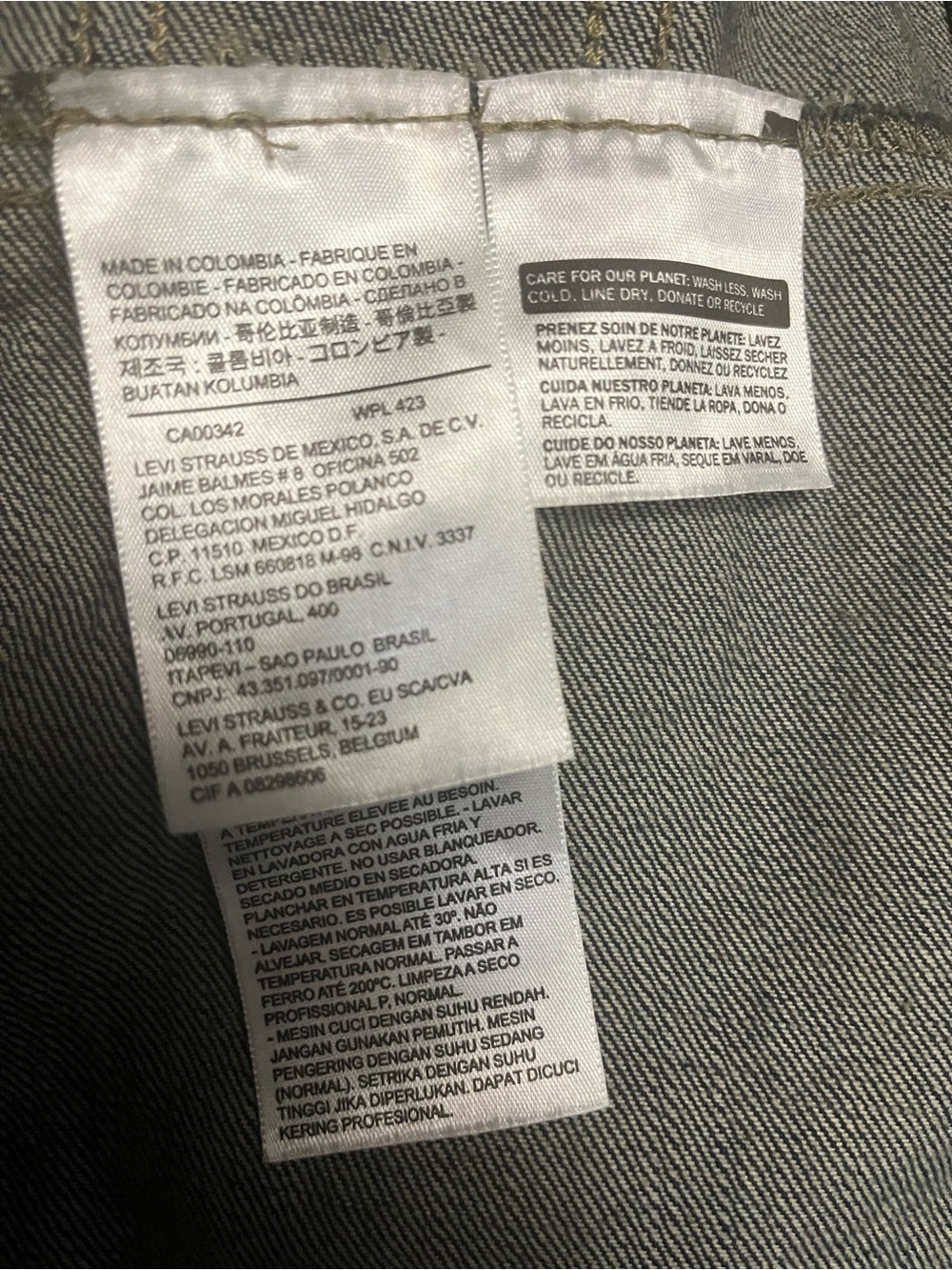 Levi's Strauss Blue Denim WPL-423 CA00342 Trucker Jean Jacket Men's Large - Picture 4 of 5